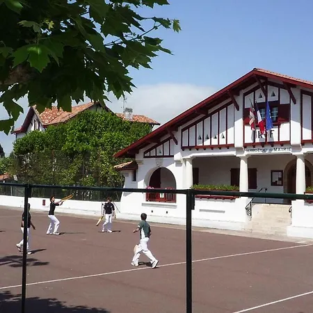 Holiday St. Jean-de-luz - Sat031005-l * Saint-Jean-de-Luz